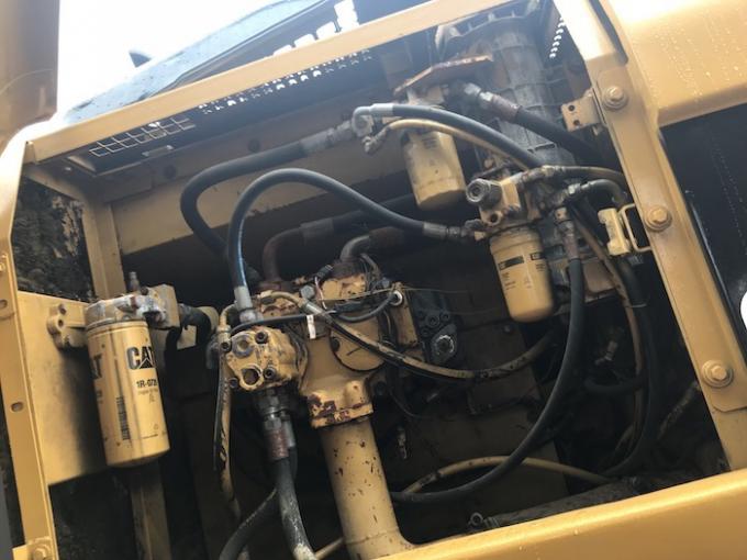 0.6Ton 맥스 계단 높이 5780 밀리미터 330C 크롤러 Cat 사용된 굴삭기 4